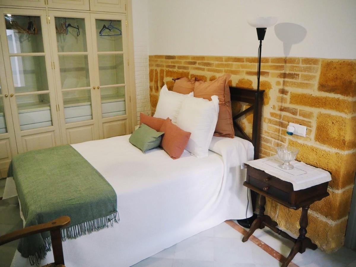 Carmona Center Apartment Bagian luar foto